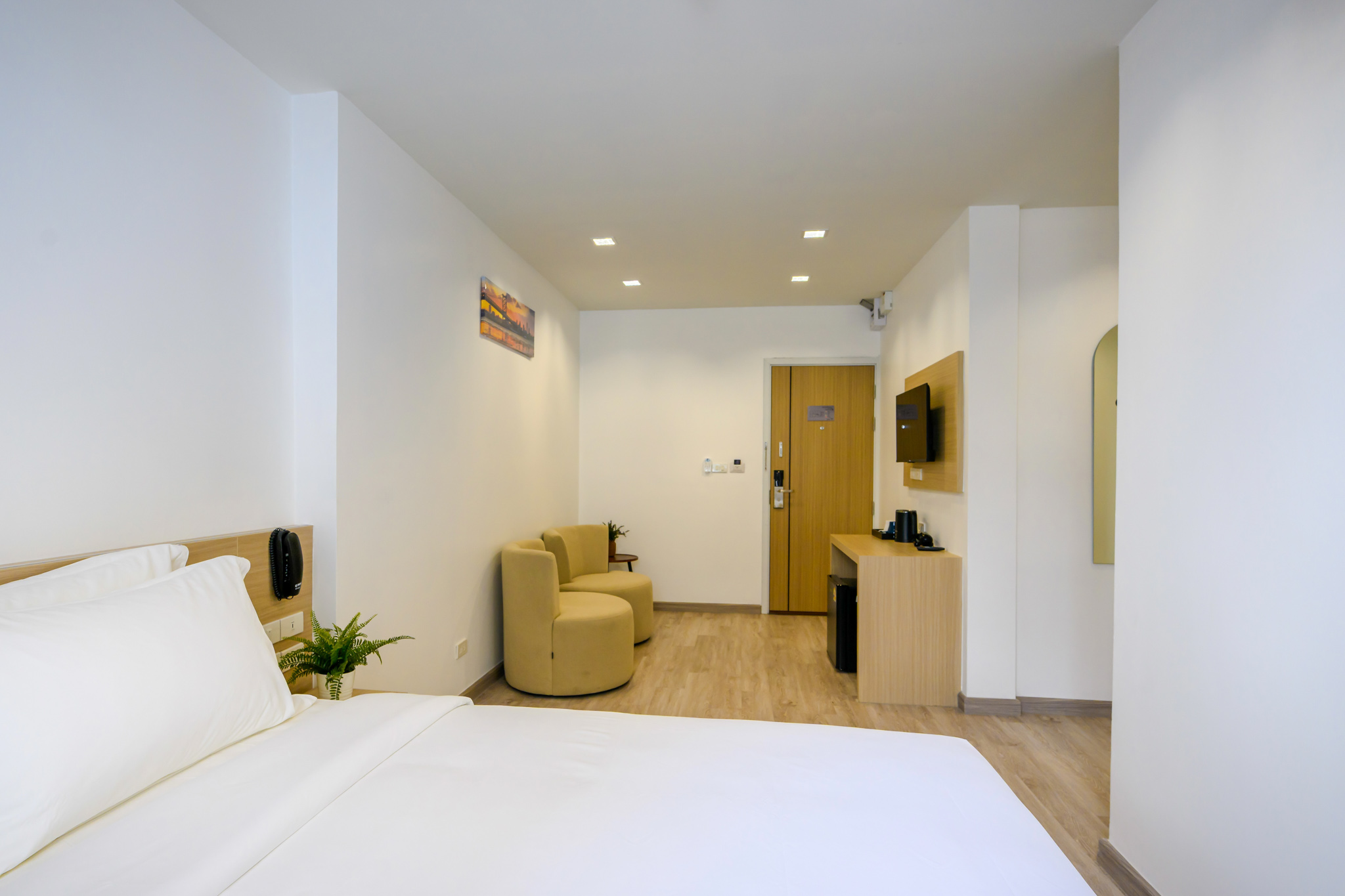 Global Hotel