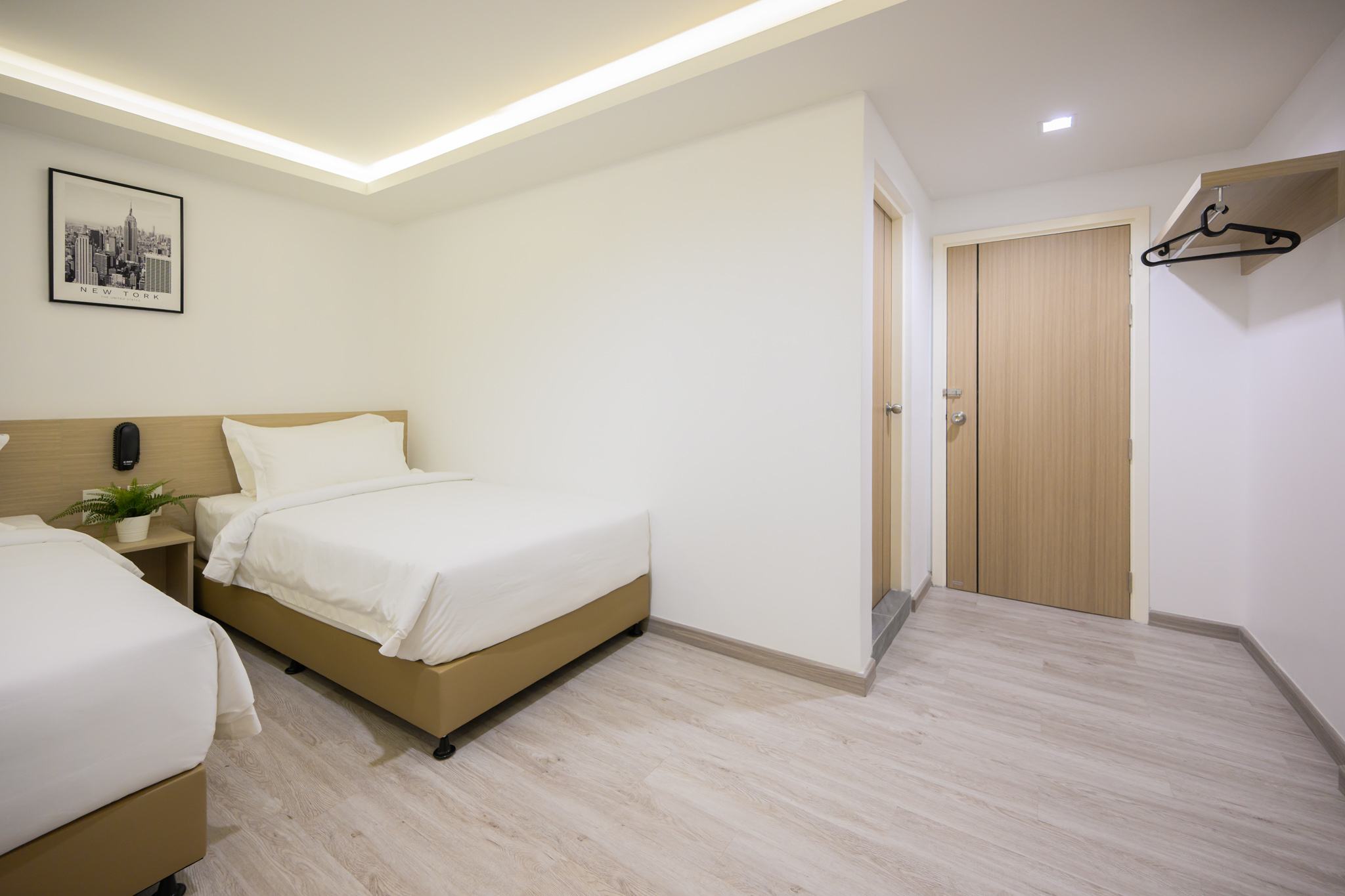 Global Hotel